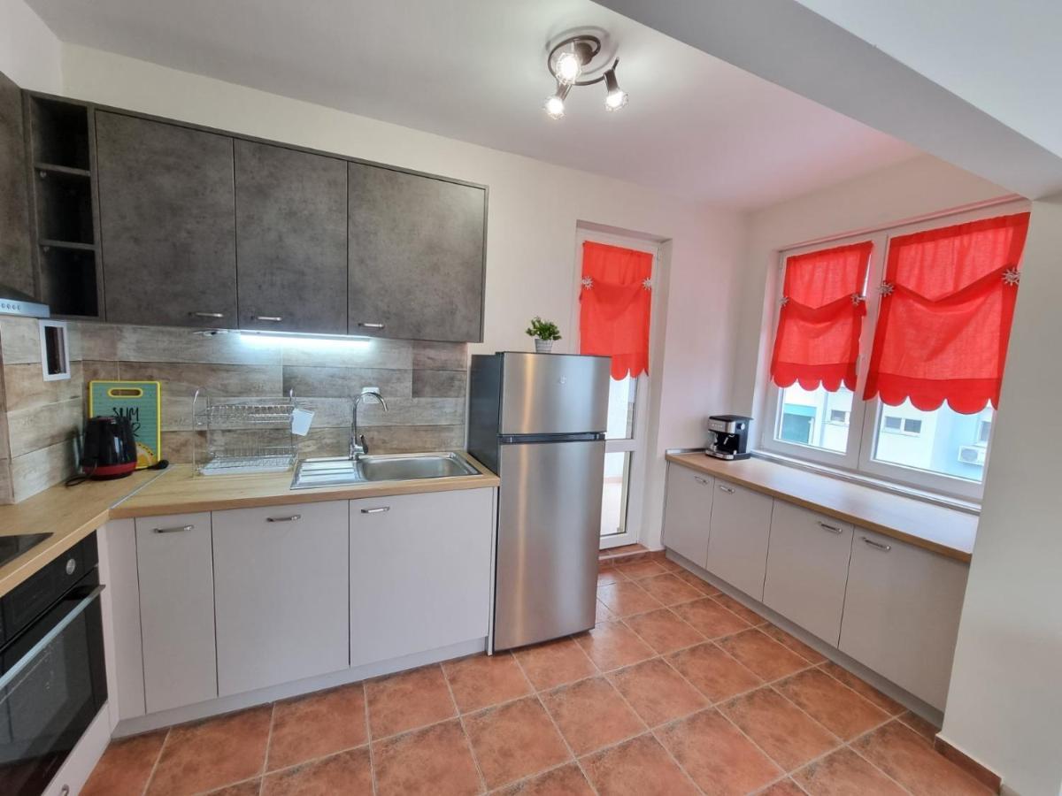Flora - Beautiful *New* Apartment To The Beach Burgas Zewnętrze zdjęcie