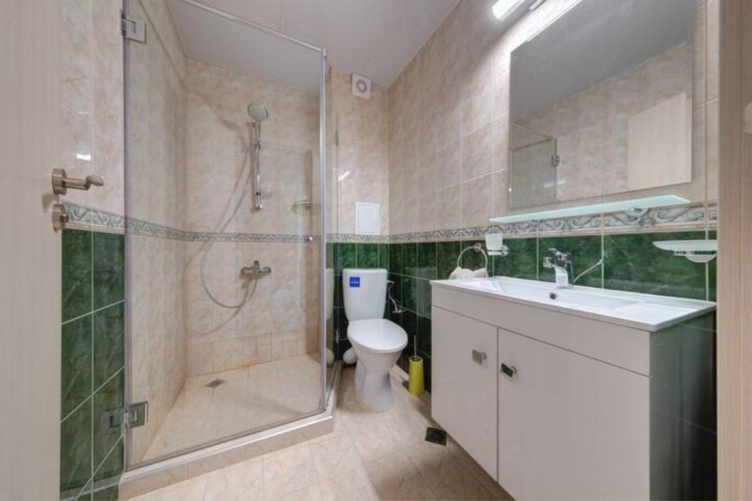 Flora - Beautiful *New* Apartment To The Beach Burgas Zewnętrze zdjęcie